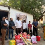 पुण्यगृप च्यावतीने वृद्धाश्रमाला दिला मदतीचा हात