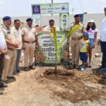 खामगाव वन्यजीव परिक्षेत्रात ‘एक पेड़ माँ के नाम’ उपक्रमातून पर्यावरण संवर्धनाचा जागर