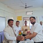 प्रा.लहाने यांच्या विजयासाठी शिक्षकांना साकडे; आ.सिद्धार्थ खरात यांचा मेहकर परिसरात झंझावाती दौरा
